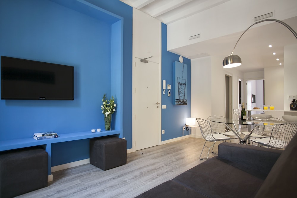 Habitat Apartments ADN 32/51