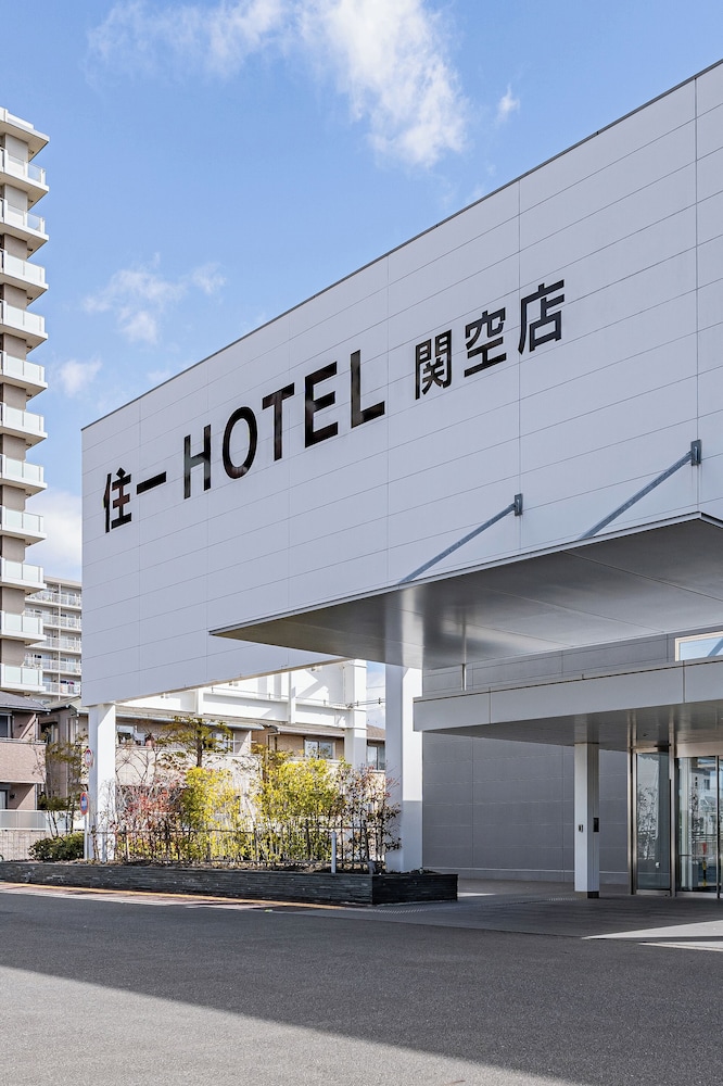 Kansai International Airport Hotel 11 51/54