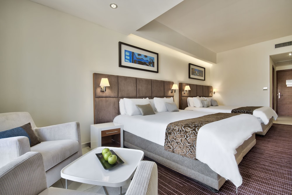 The George Urban Boutique Hotel St Julians 13/78