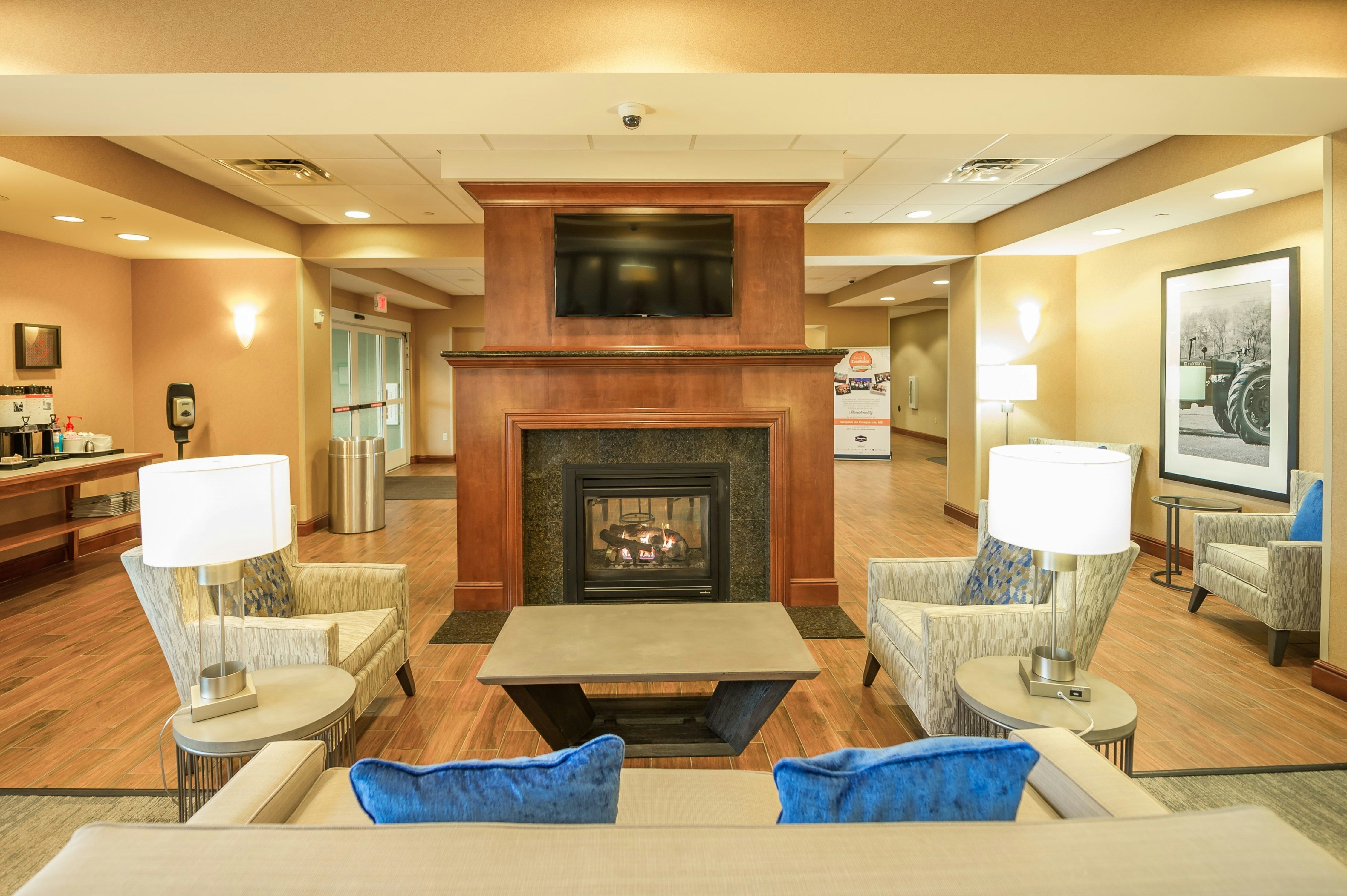 Hampton Inn Presque Isle Maine 32/50