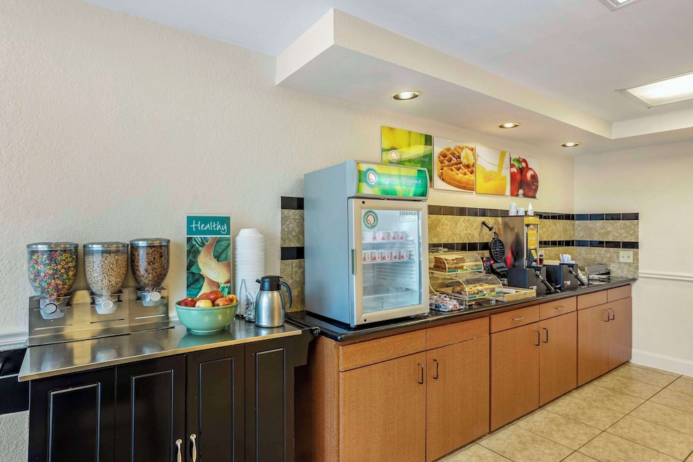 Quality Inn & Suites NRG Park - Medical Center 47/61