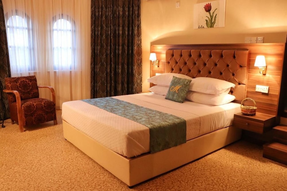 Meryems Hotel 12/41