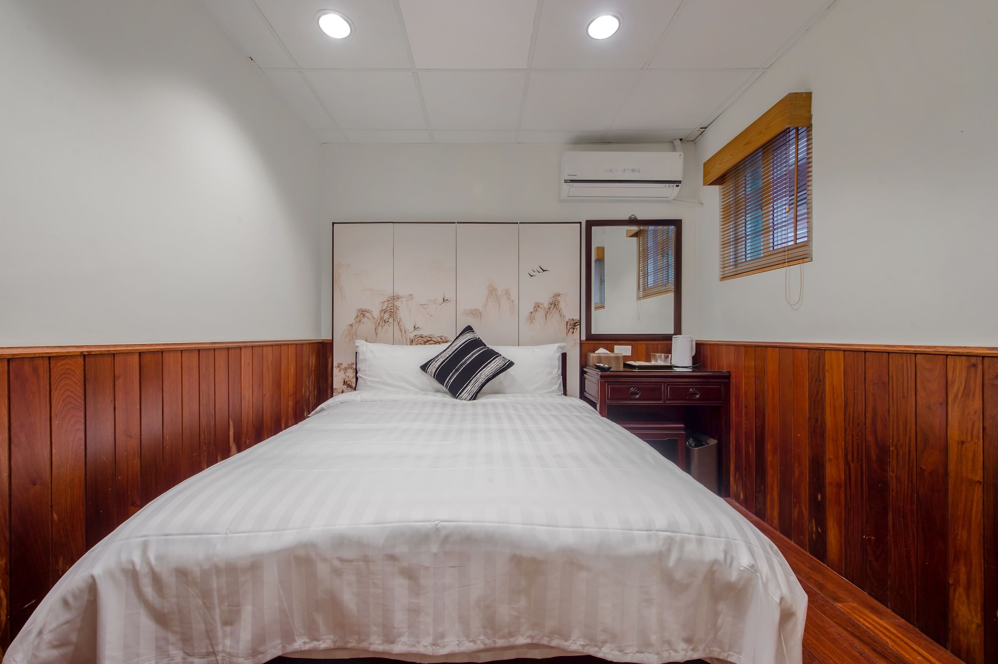 Standard, Double Bed