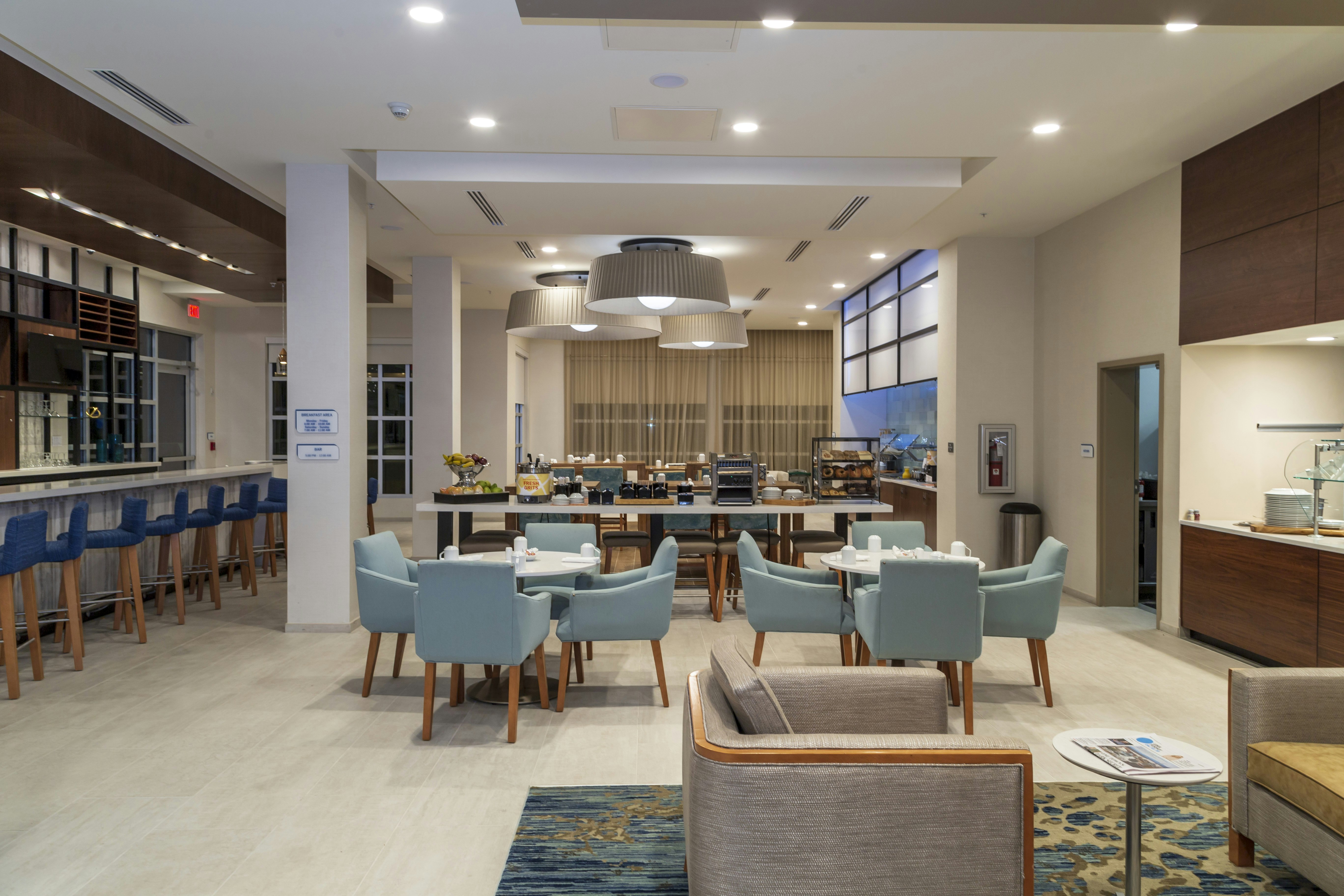 Hilton Garden Inn Tampa-Wesley Chapel 48/59