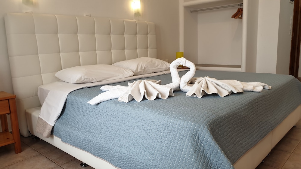 Iliada Hotel Santorini 23/63