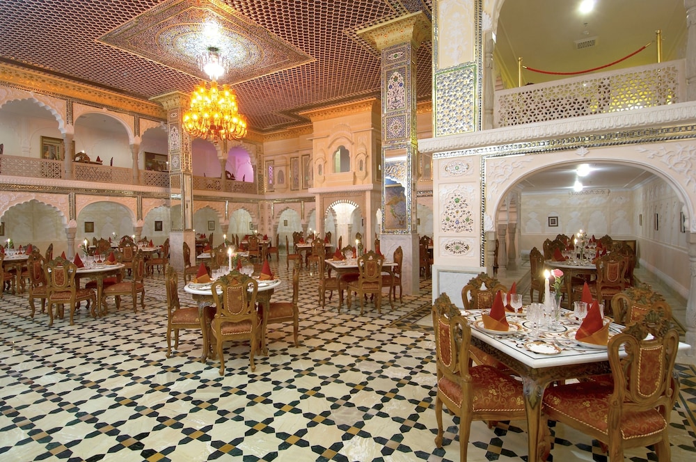 Shiv Vilas Resorts 46/59