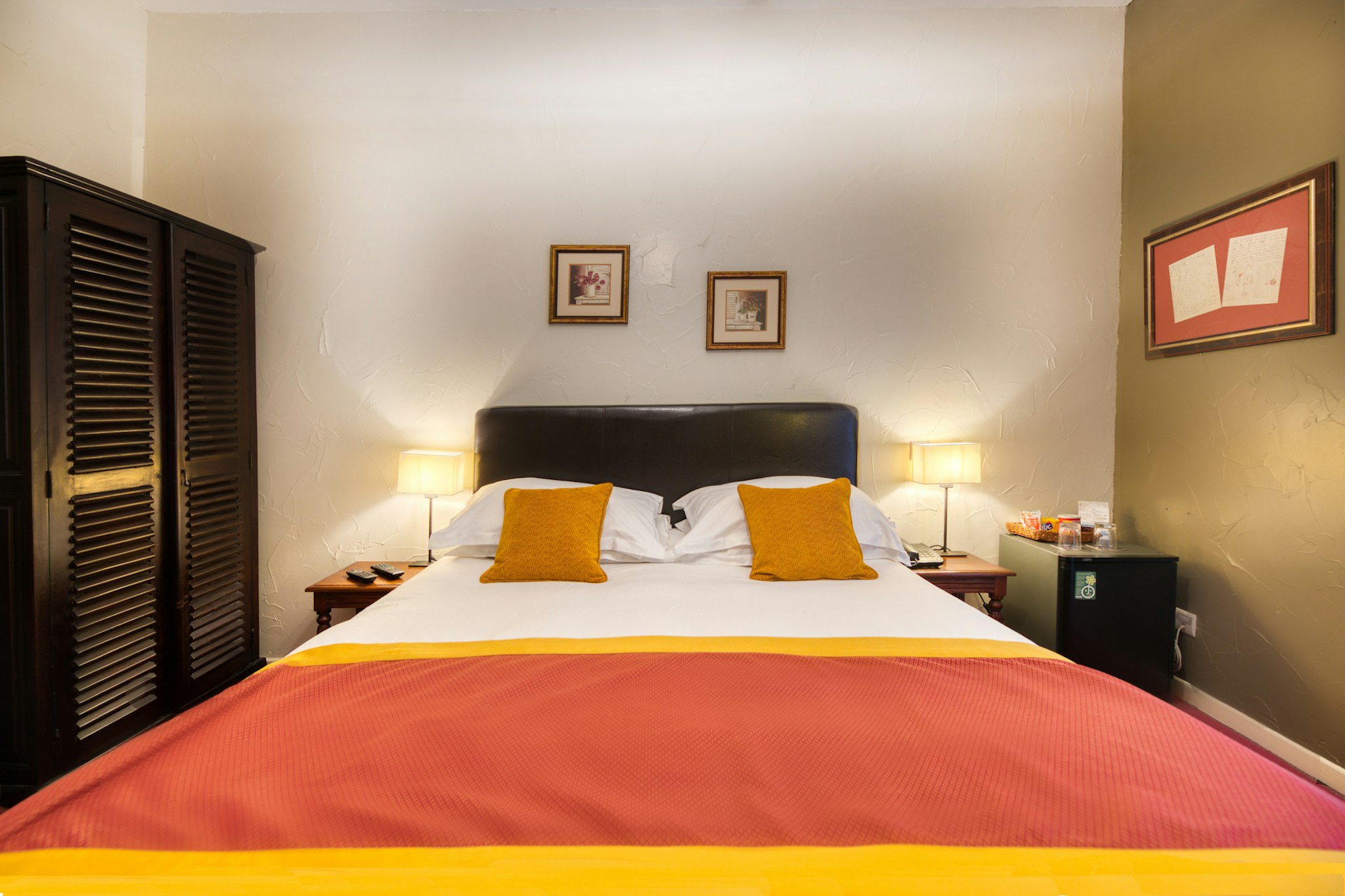Hotel d Aragon 1/27