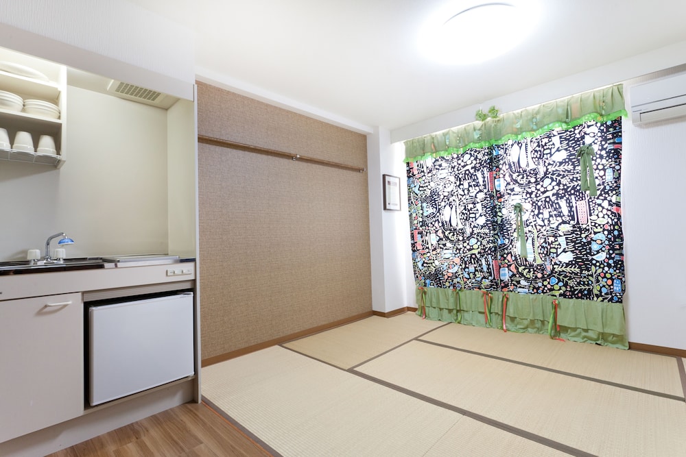 Hotel Hanabi 5/43