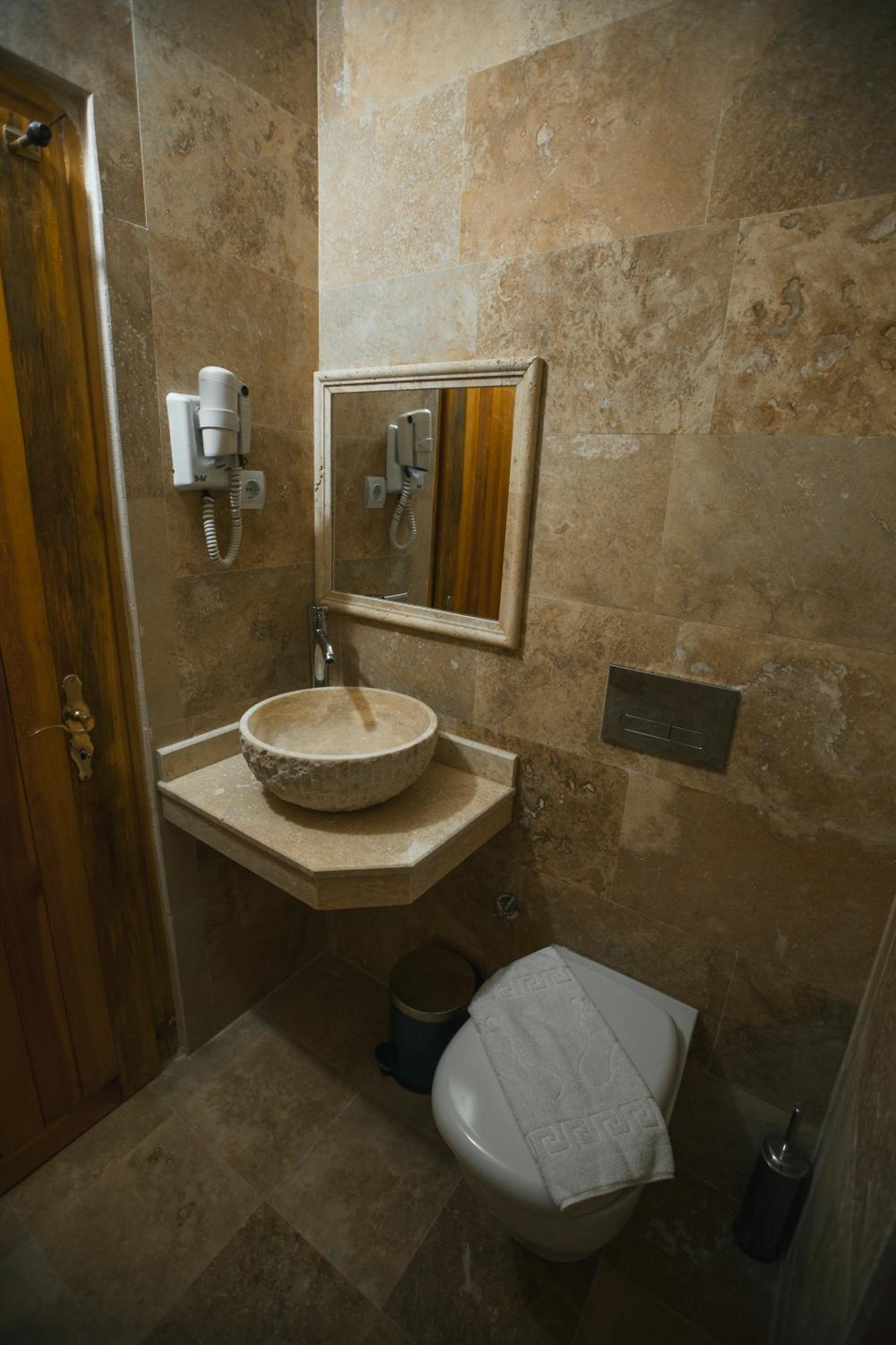 Tulpar Hotel 19/20