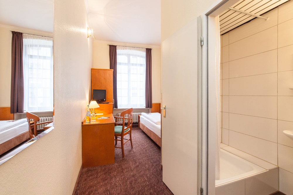 Hotel Ahl Meerkatzen 35/61