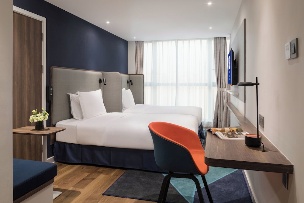 Standard, Twin Beds, Accessible