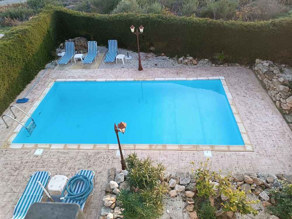 Kapsalia Holiday Villas 25/50
