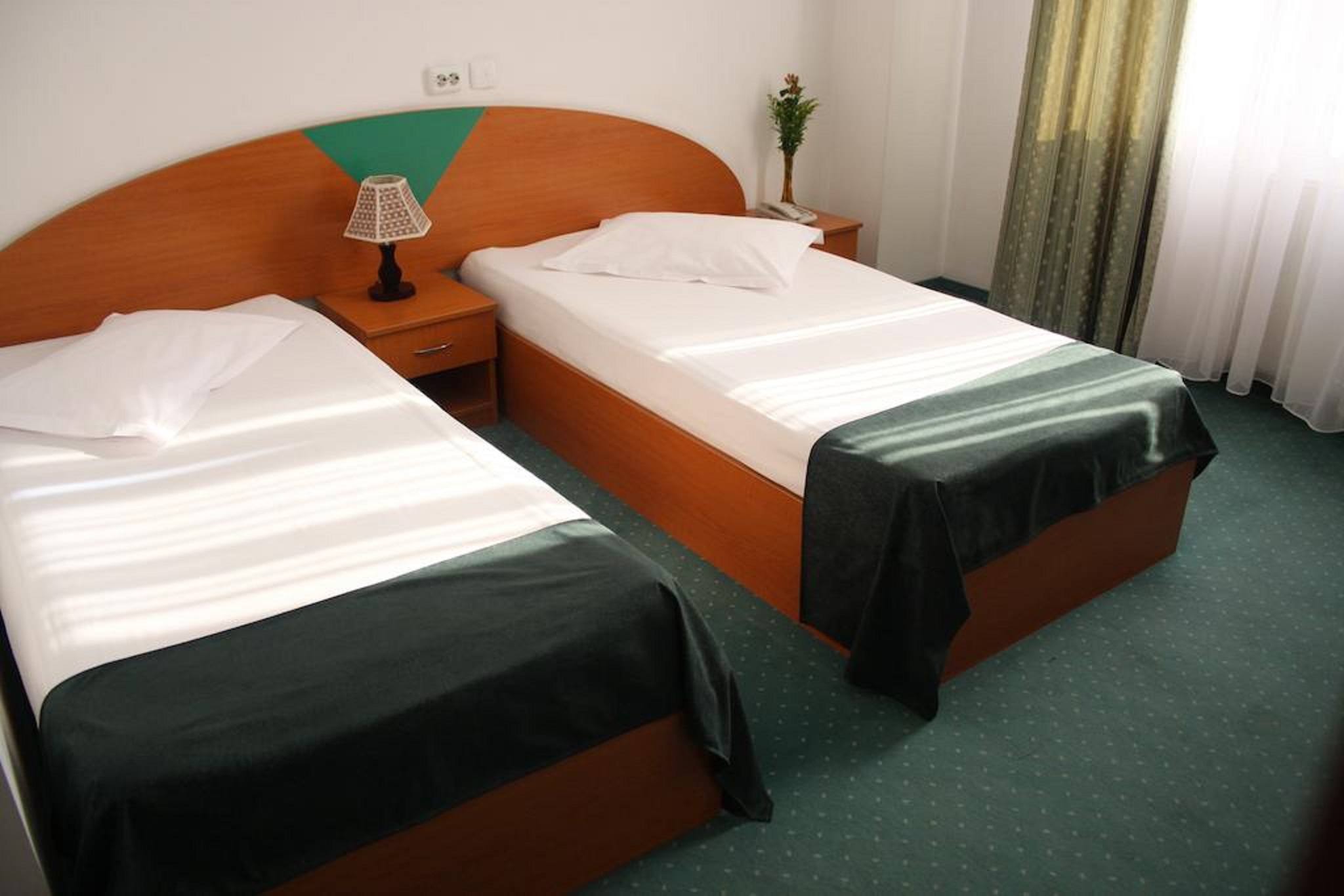 Room, Twin Beds