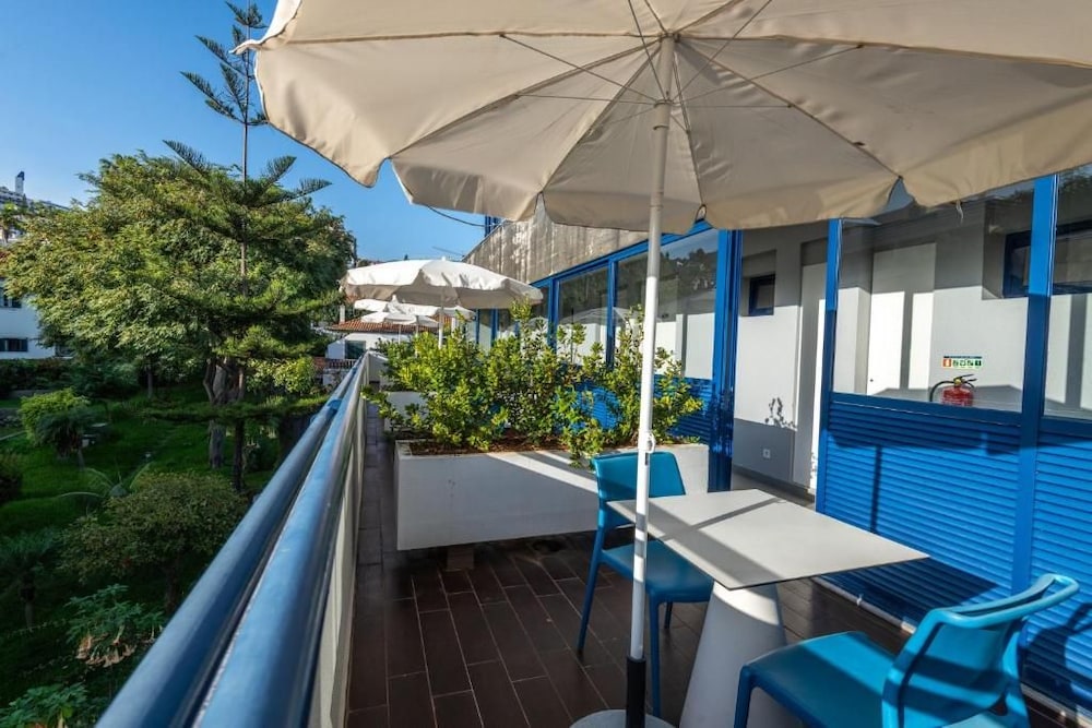 Terrace Mar Suite Hotel 48/60