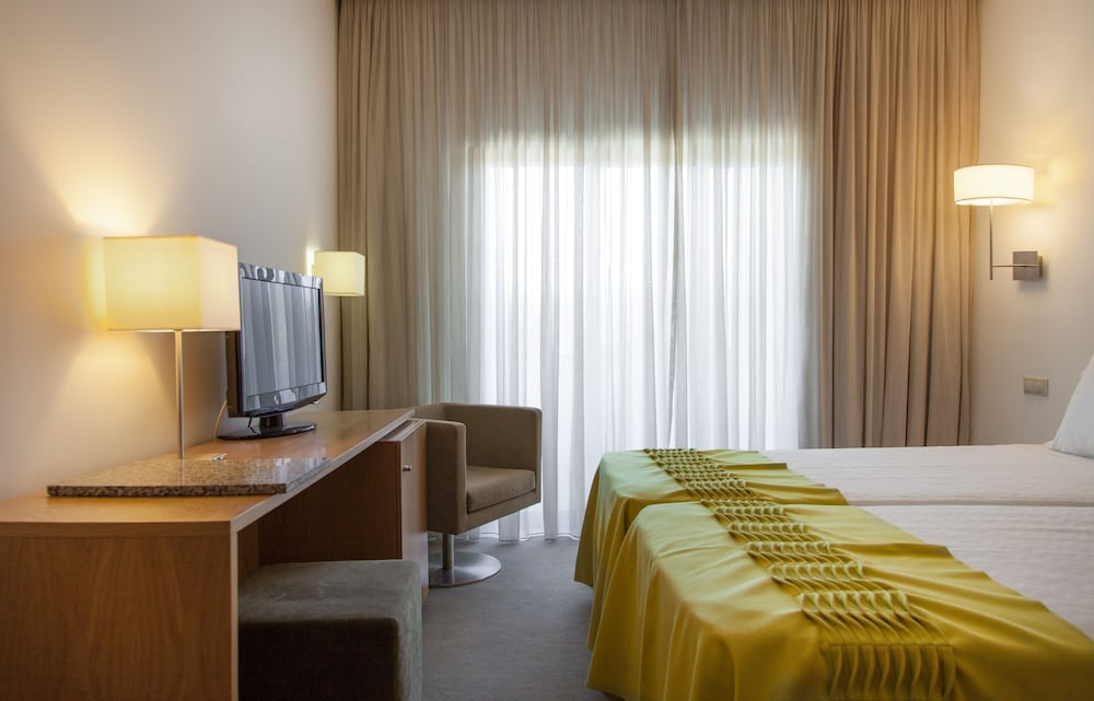 Hotel Minho 28/68