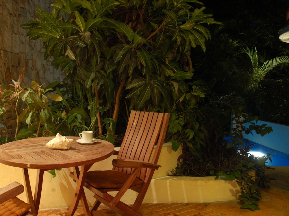 Villas Sacbe Condo Hotel 38/49