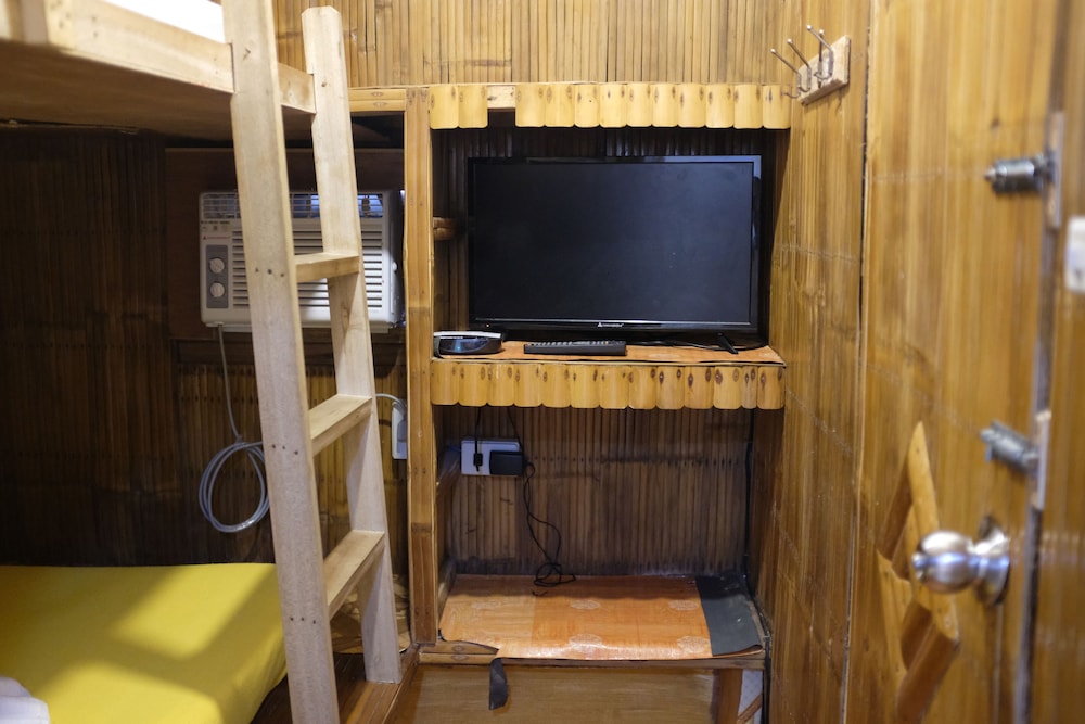 Nipa Hut Villa By Amco Extension 35/50