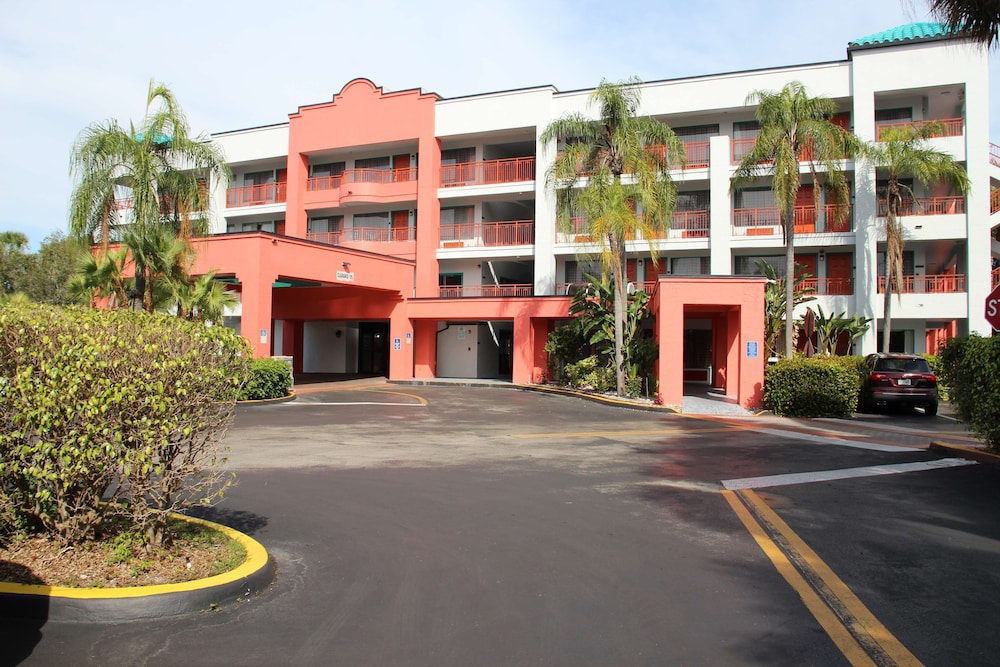 Boca Suites Deerfield Beach, SureStay Collection by Best Western FL in DEERFIELD BEACH - FL