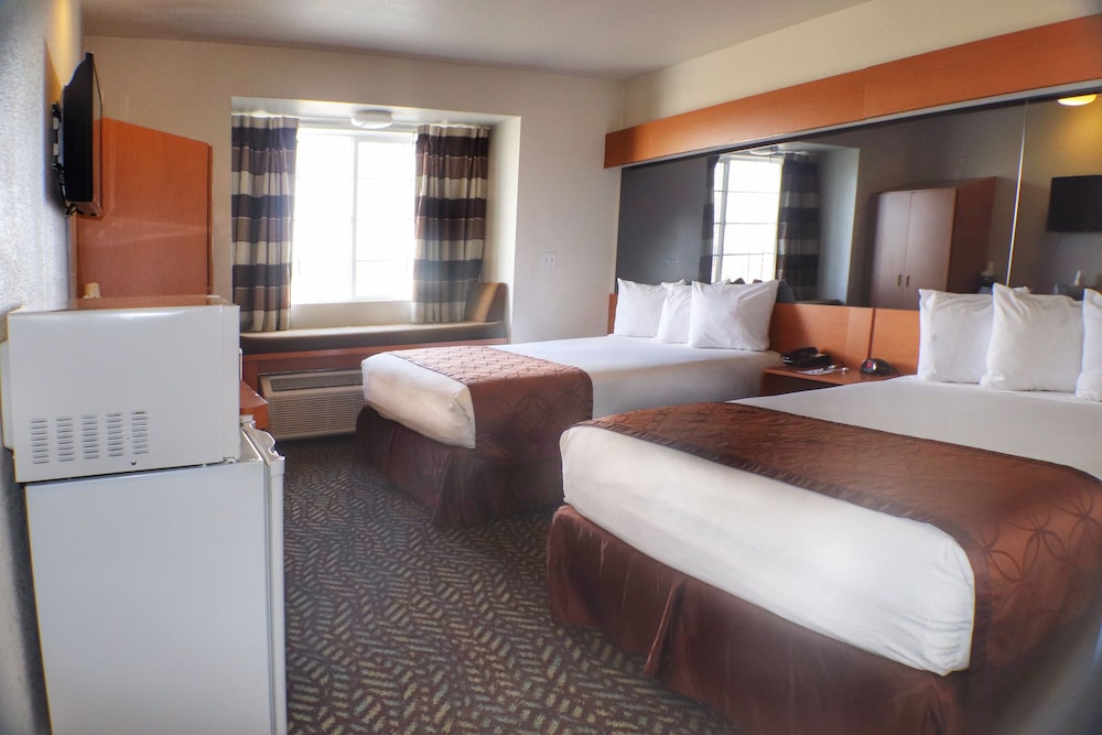 Microtel Inn & Suites By Wyndham Salt Lake City Airport 11/47