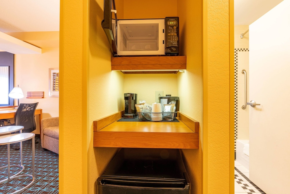 Fairfield Inn Suites Carlisle 55/55