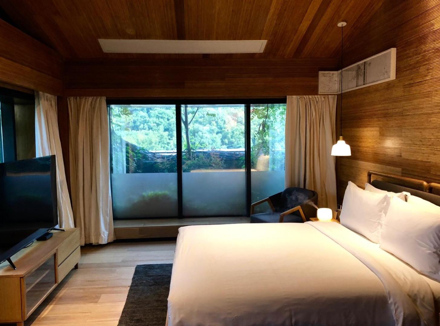 2 Bedrooms, Garden, Executive, Suite, King Bed, Terrace
