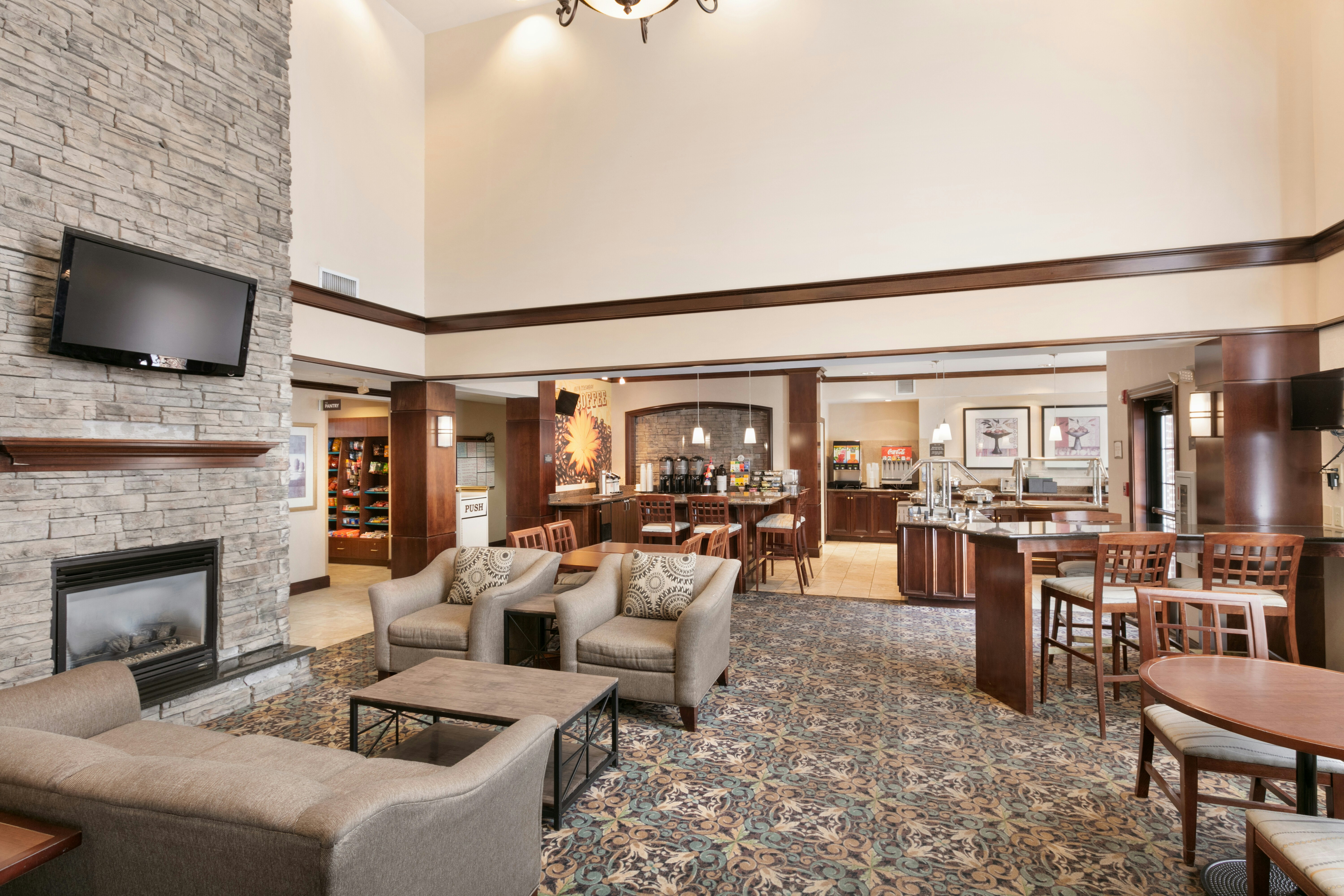 Staybridge Suites Akron-Stow-Cuyahoga Falls 33/65