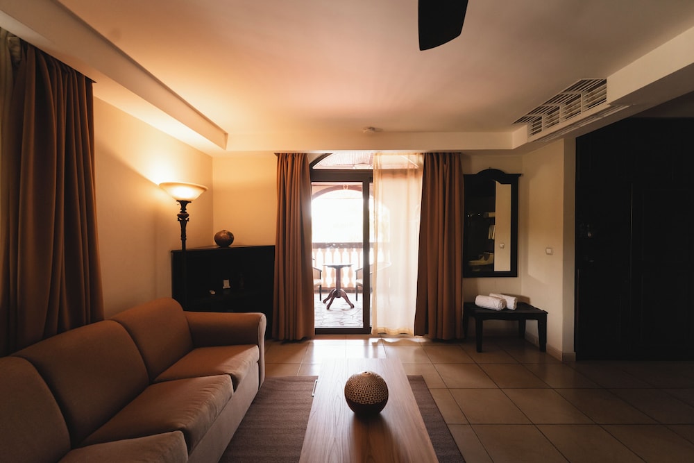Hotel El Reith Lake Granada Nicaragua 25/50