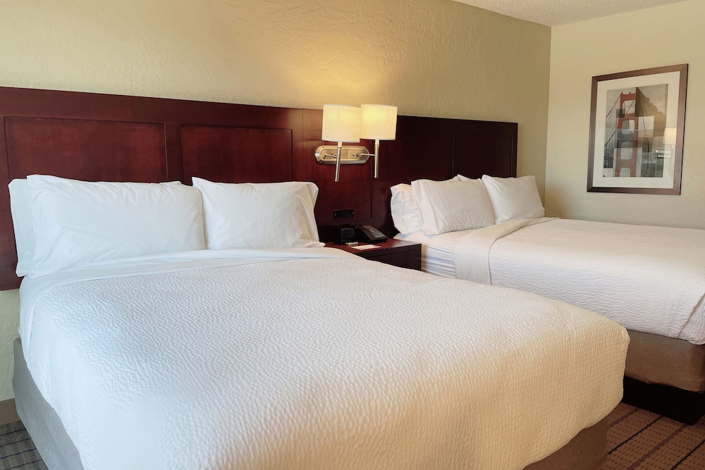 Four Points by Sheraton San Rafael Marin County 13/47