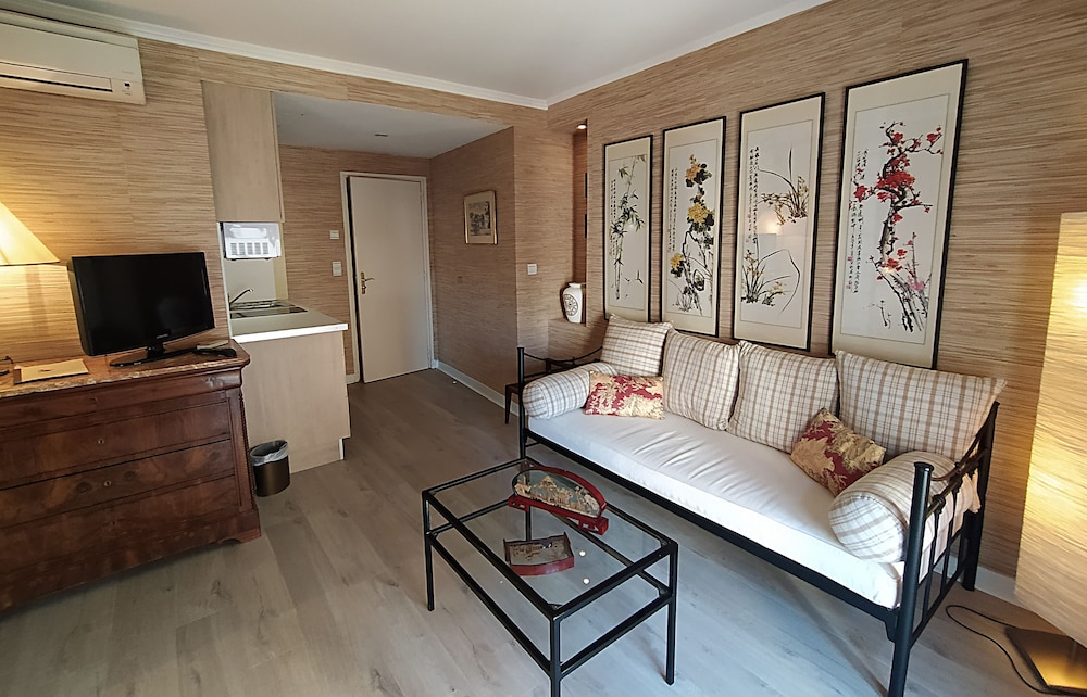 Hostellerie Saint Antoine 41/48