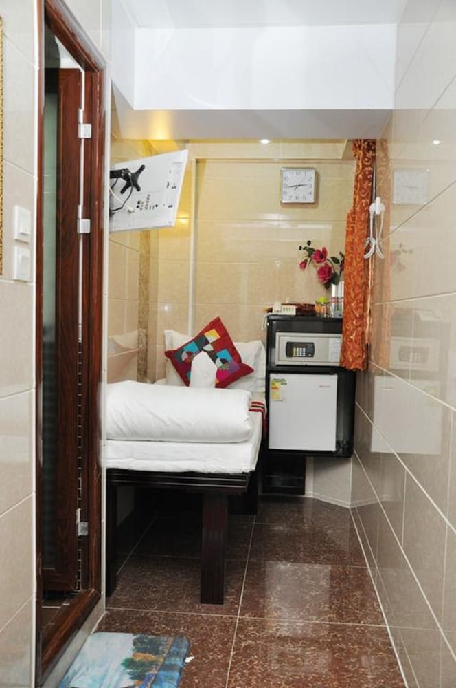Pearl Premium Guest House 6/19
