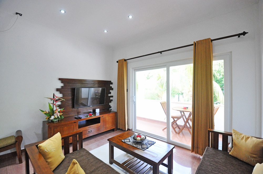 Yasad Luxury Beach Residence 20/50