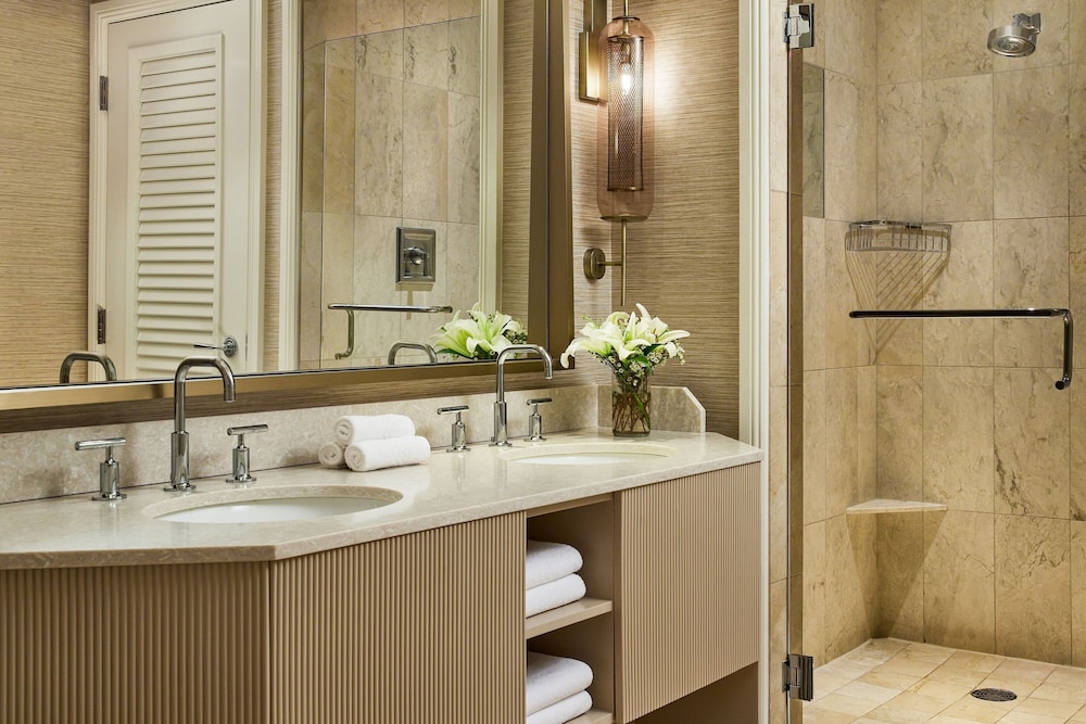 غرفة ديلوكس بسرير كينج، THE RITZ-CARLTON DENVER 8/10