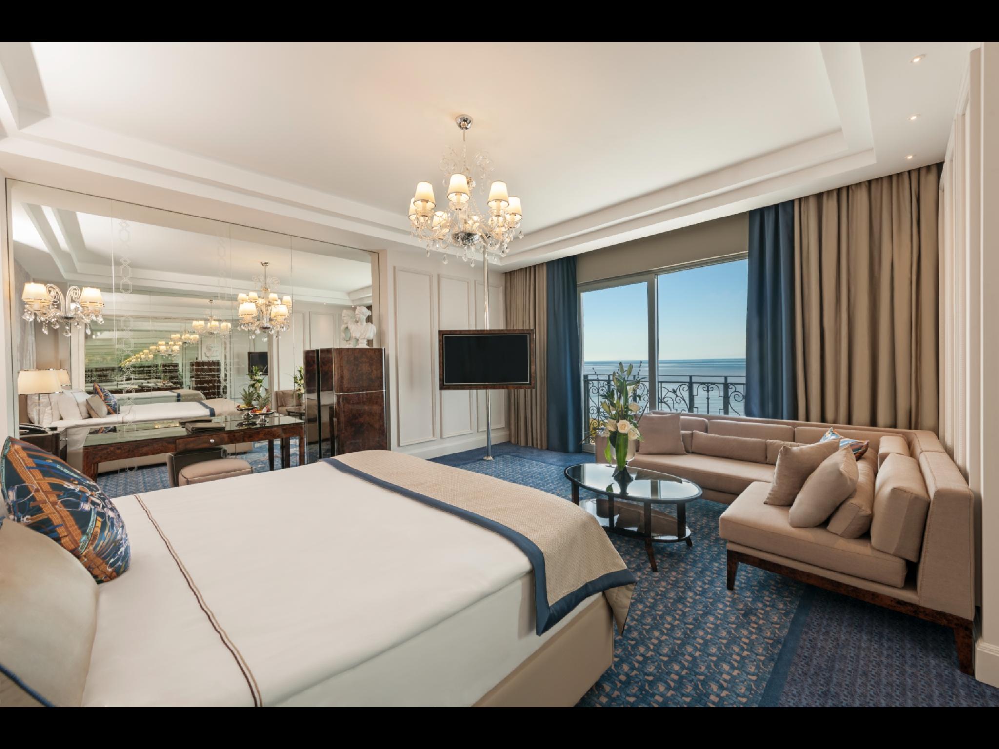 Deluxe, Twin Beds