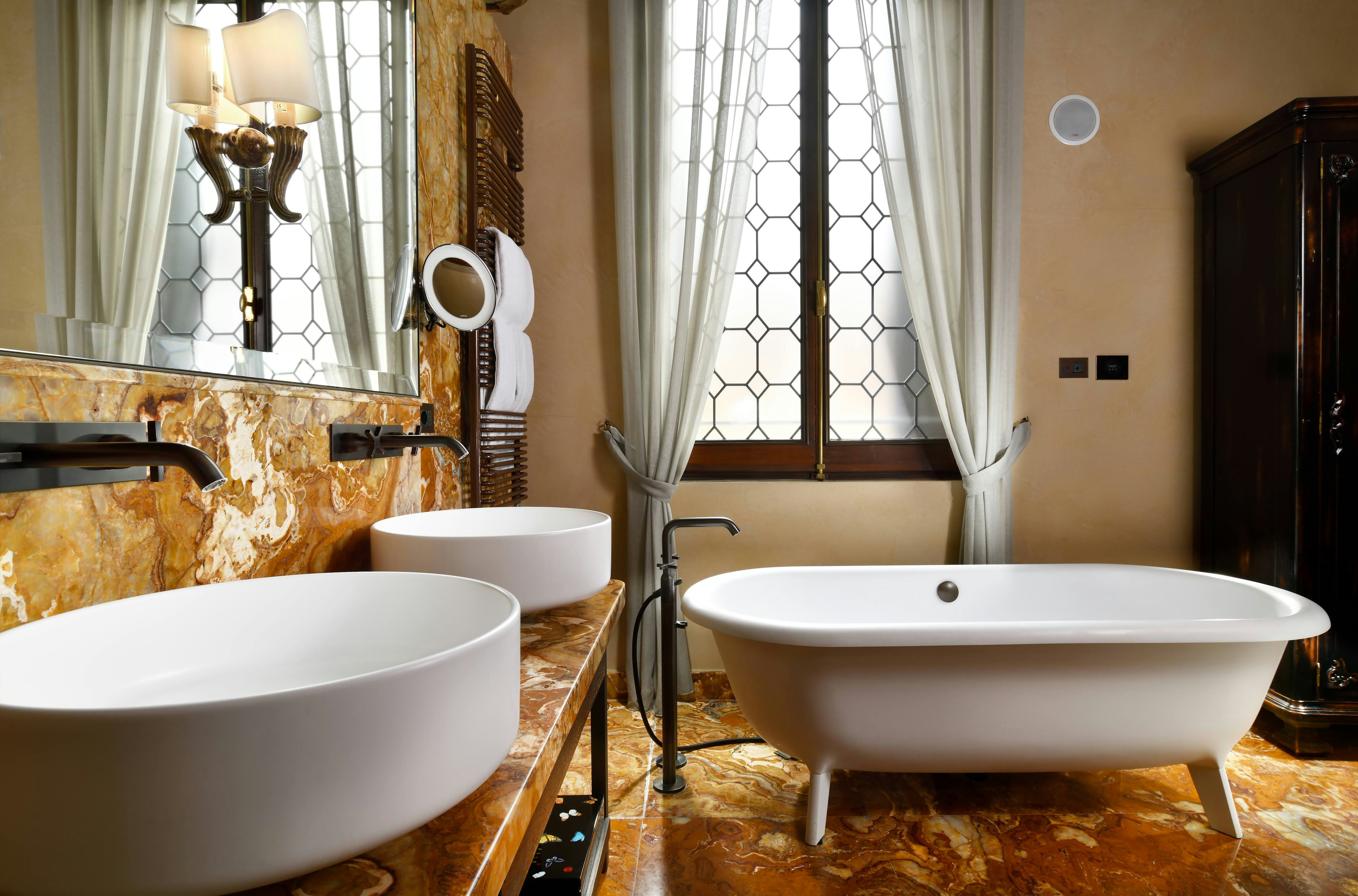 The Palazzo Venart Luxury Hotel 57/58