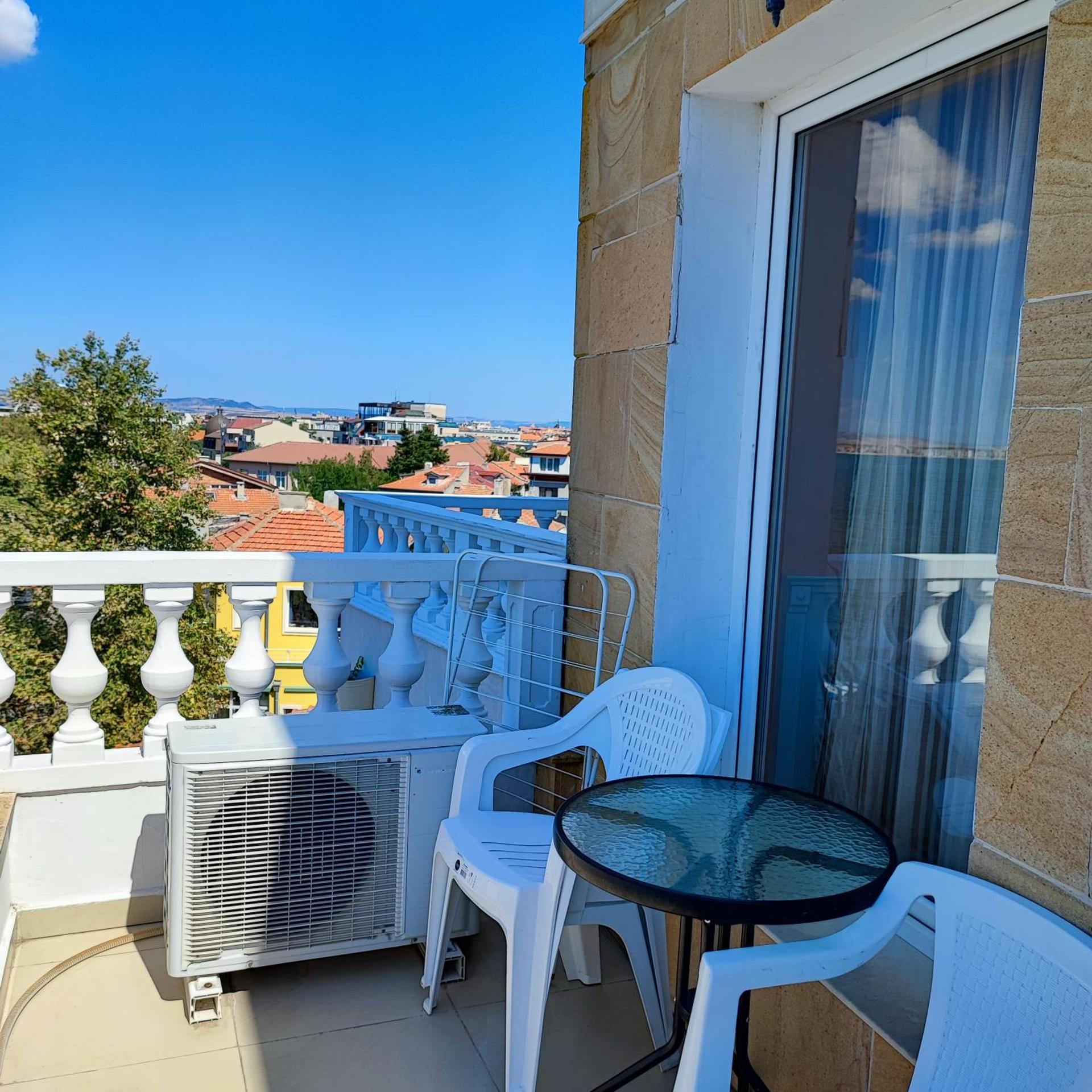 Hotel Paros 32/50