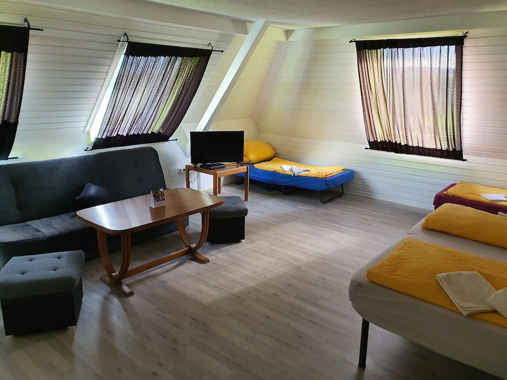 B+B Hotel Sonnenmatte Near Badeparadies 32/50