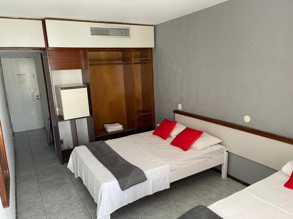 Rasa Hotel 8/35