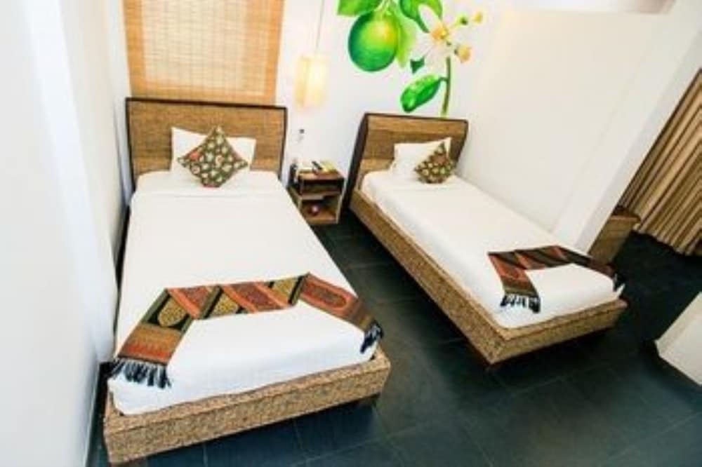 Monsoon Riverside Hotel 18/31