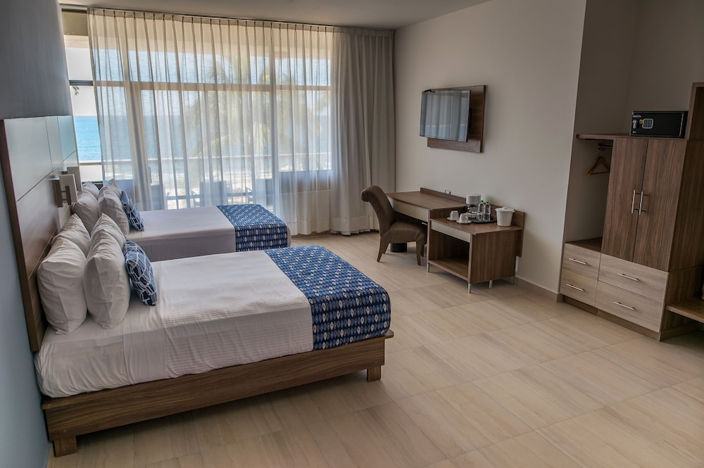 Ocean View Beach Hotel 17/51