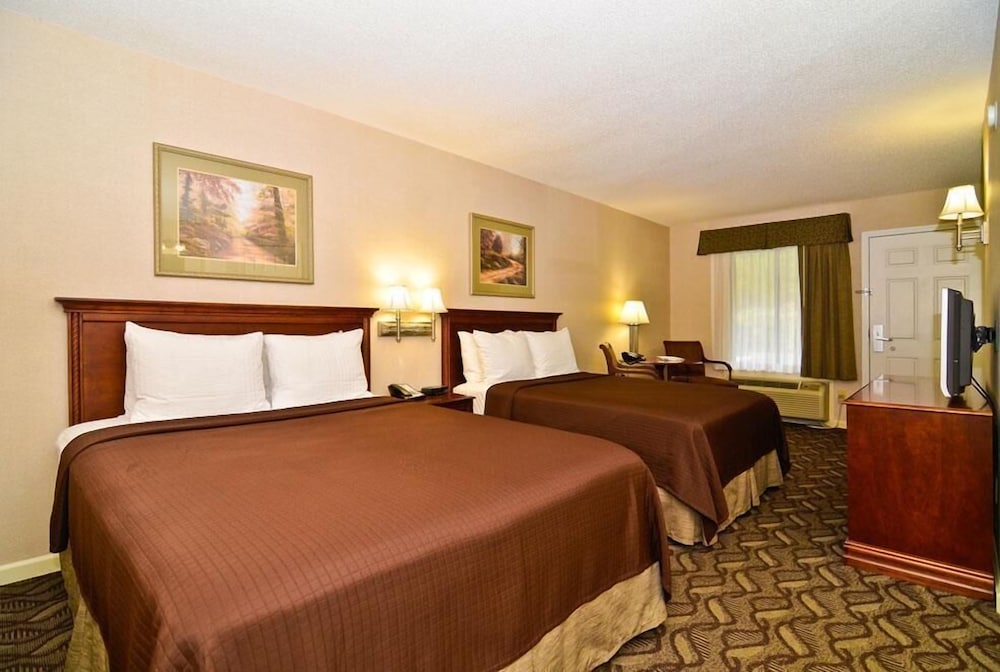 Best Western Suites 12/33