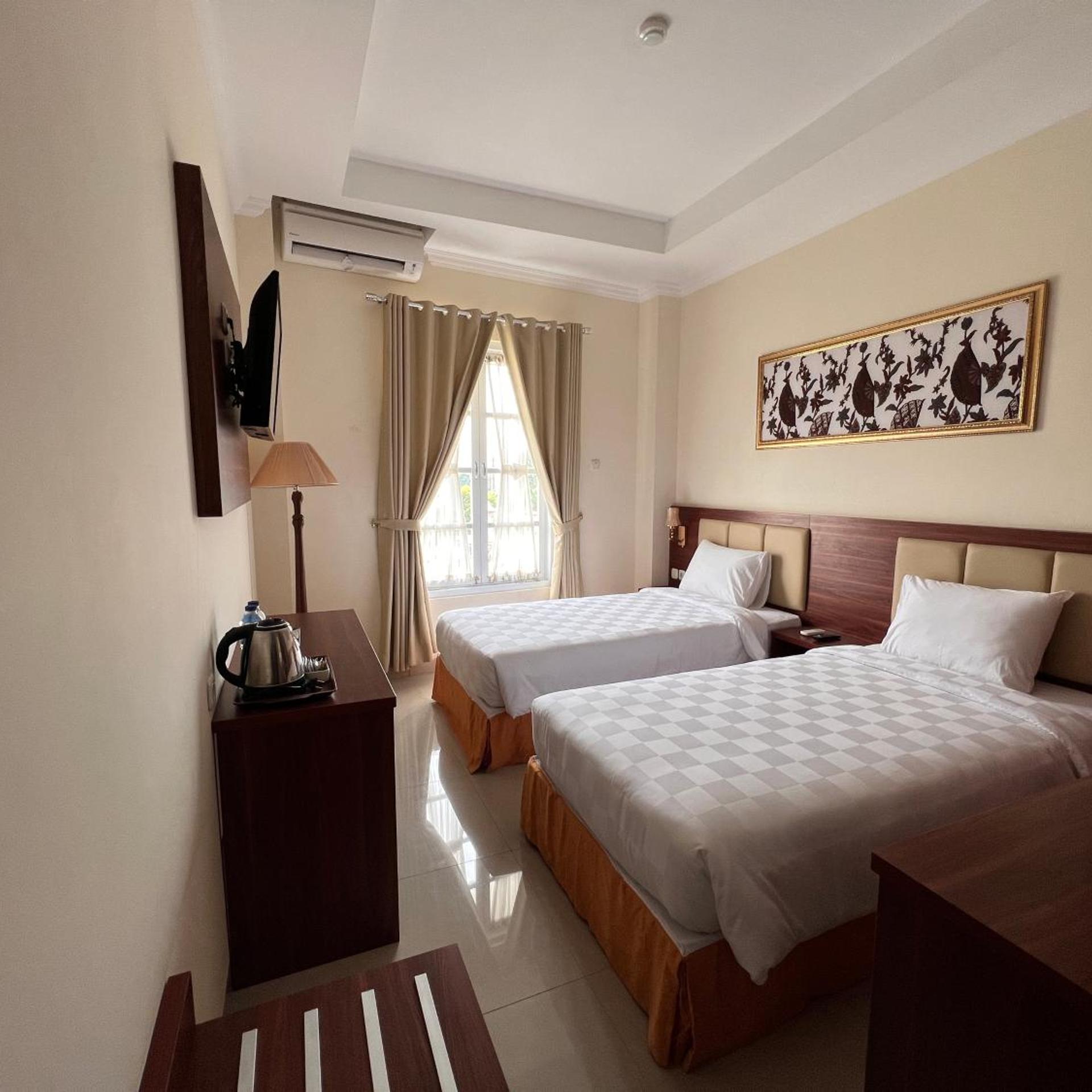 LE SEMAR HOTEL KARAWACI 6/23