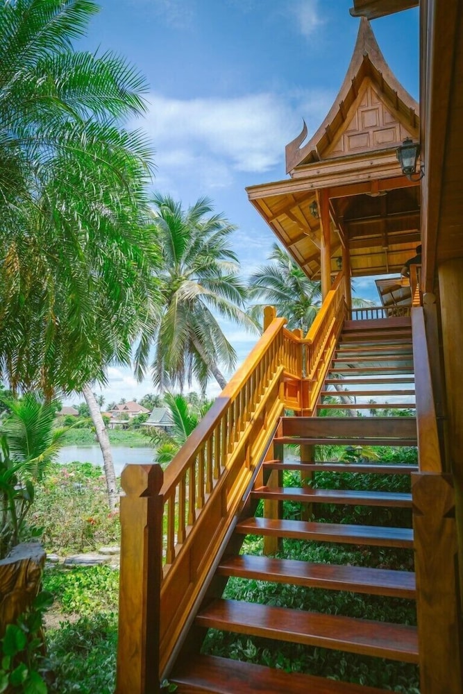 RK Riverside Resort and Spa (Reon Kruewal) 41/50