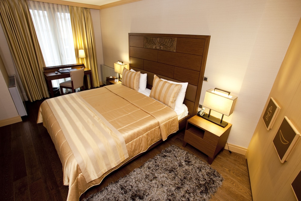Tunel Residence Hotel 13/71