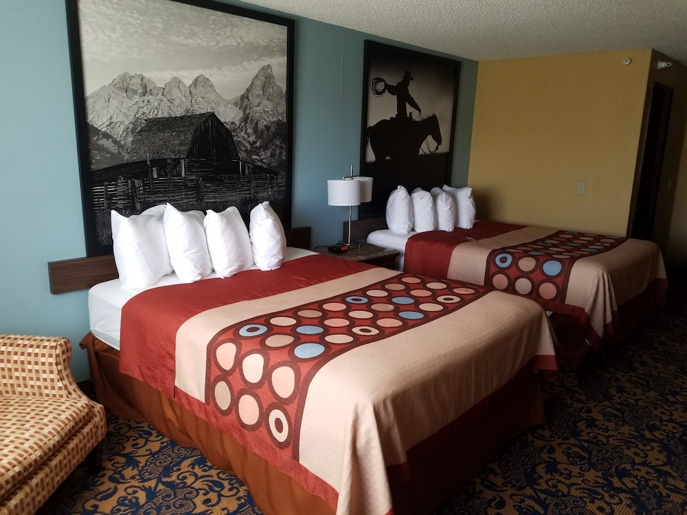 Super 8 by Wyndham Casper East/Evansville 9/33