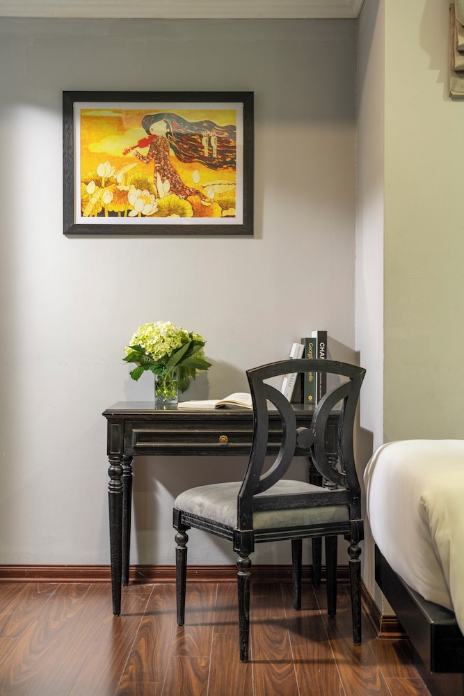 Amara Hotel Hanoi 40/46