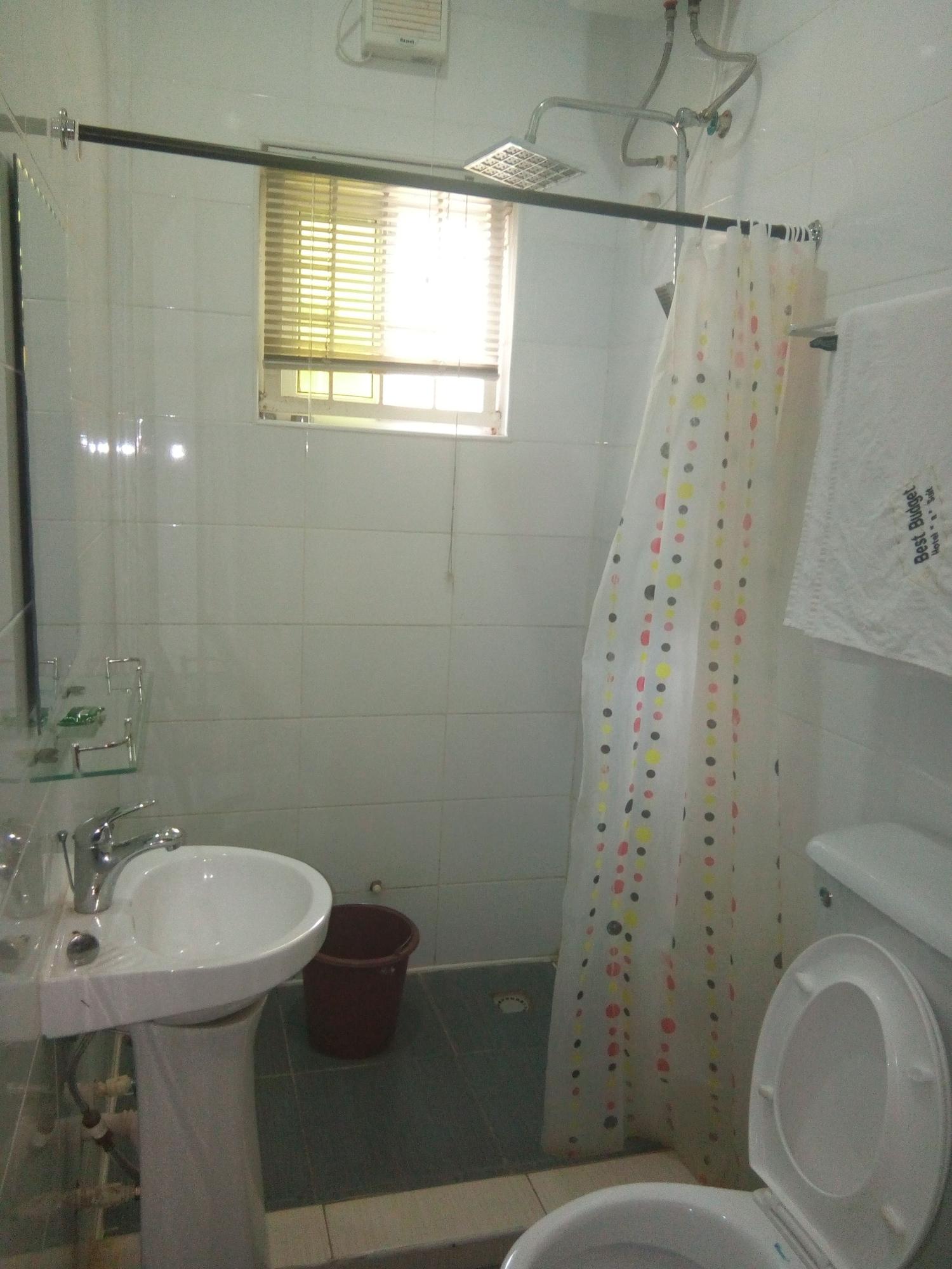 Best Budget Hotel 17/17