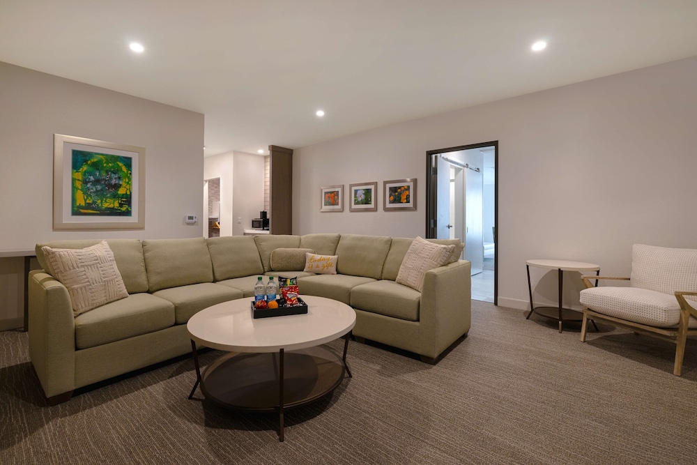 Hilton Garden Inn Temecula 45/68