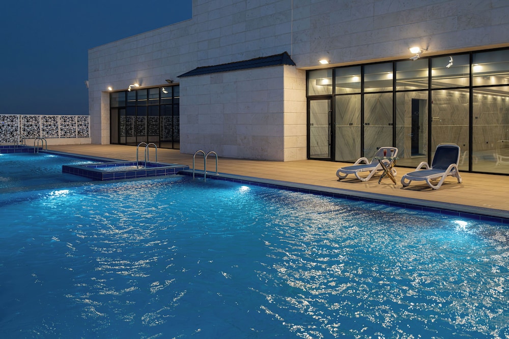 OYO 687 Sunday jeddah Hotel 34/60