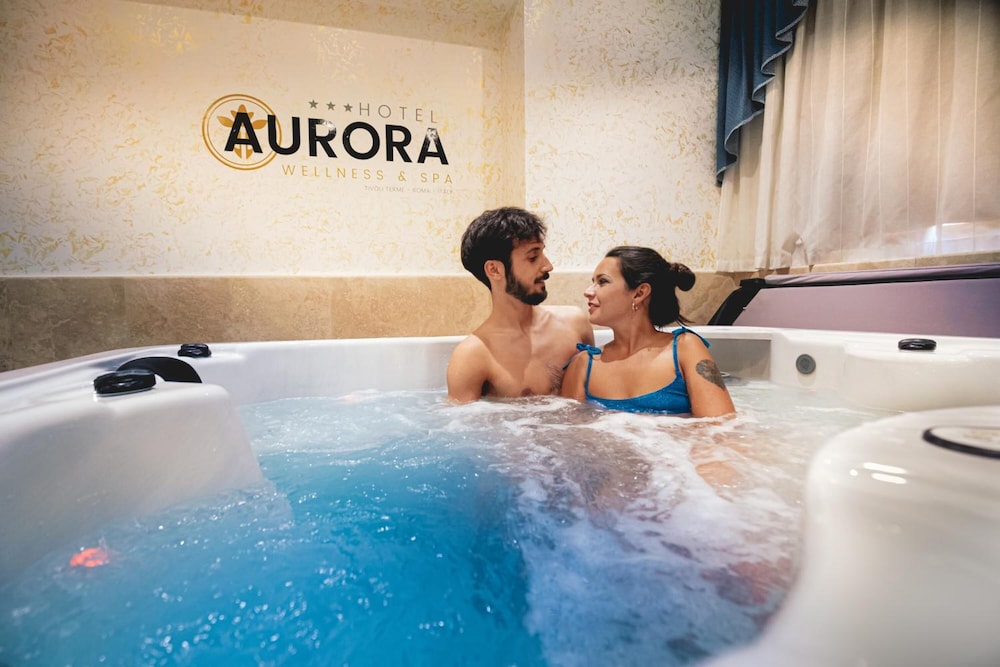 Hotel Aurora 40/62