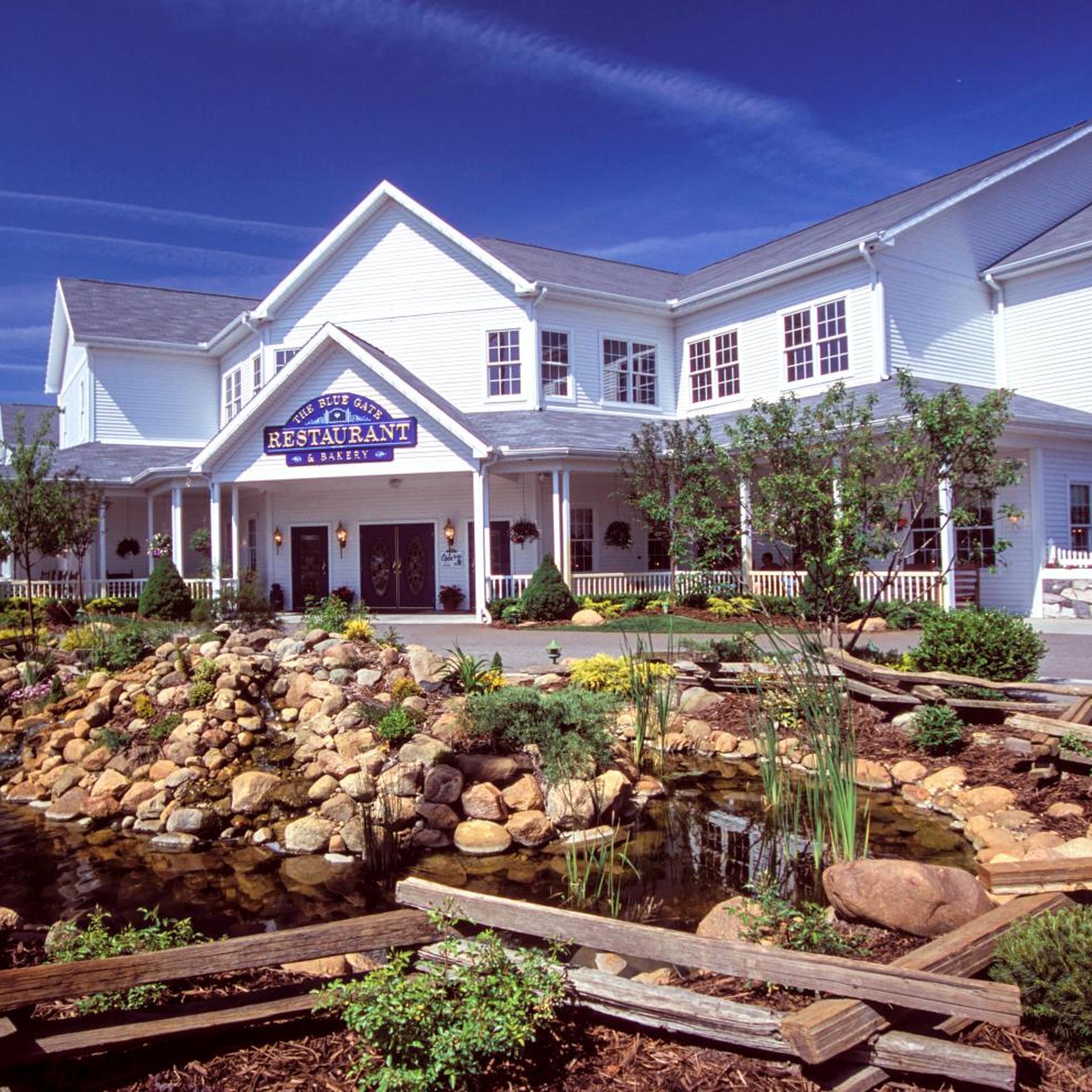 Blue Gate Garden Inn 3/50